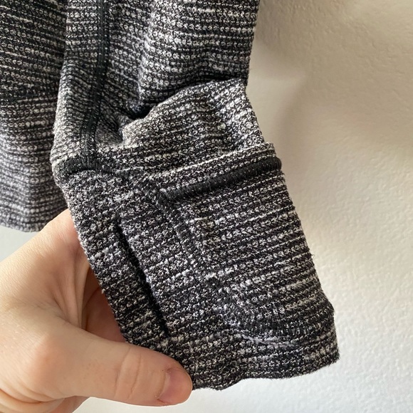 Lululemon Think Fast Pullover - Picture 2 of 5